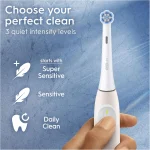 Oral-B iO2 Green Electric Toothbrush White 1 Travel Case - Image 3